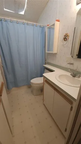 $109,900 | 3333 26th Avenue East, Unit 4, Bradenton, FL 34208