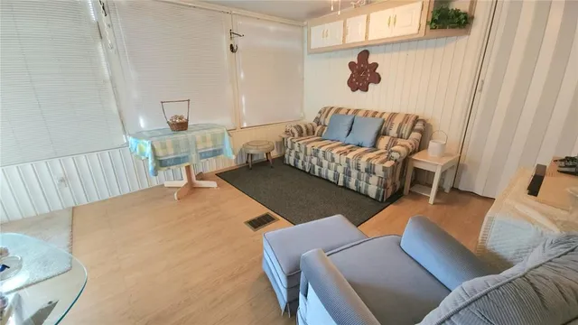 $109,900 | 3333 26th Avenue East, Unit 4, Bradenton, FL 34208