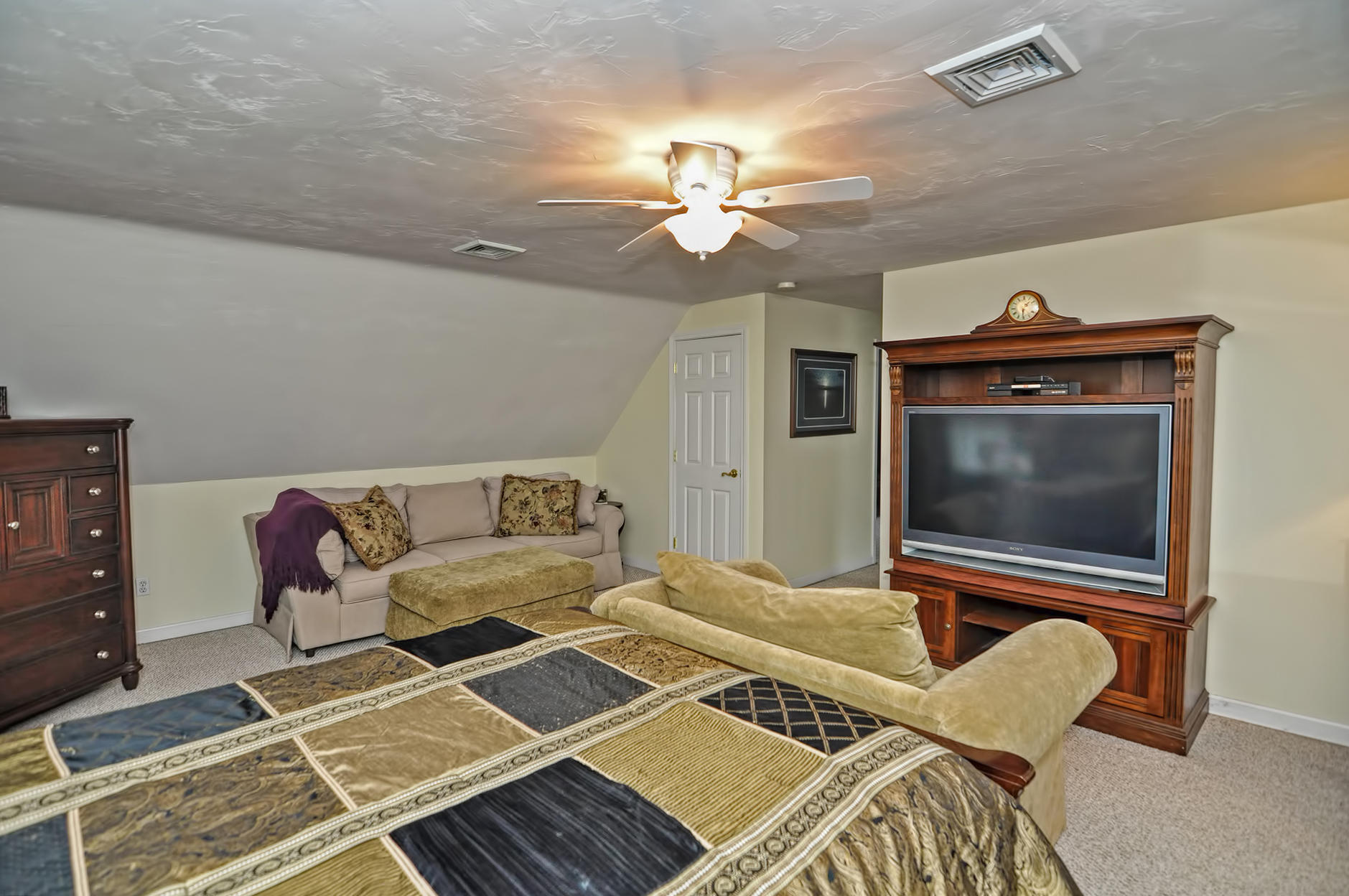 50 Fox Hill Road Mashpee, MA 02649 - Photo 13 of 30 DSC_0211 copy