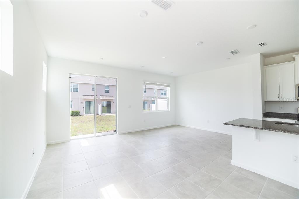 9095 Beach Tea Way Kissimmee, FL 34747 - Photo 5 of 33
