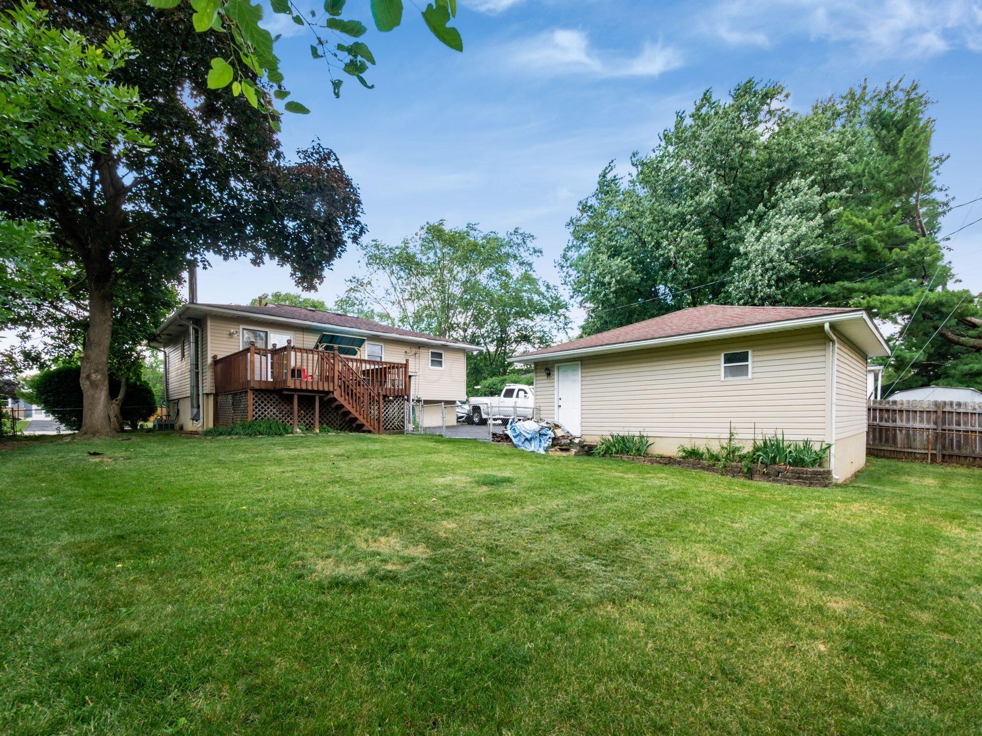6464 Karl Road Columbus, OH 43229 - Photo 39 of 43 045_d2c2c4_N 6464 Karl Rd 078