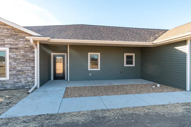 $900,000 | N1175 Breidel Coulee Road, Unit N1177, La Crosse, WI 54601