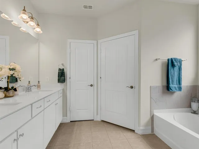 $435,000 | 7608 Redwood Forest Lane, Aubrey, TX 76227