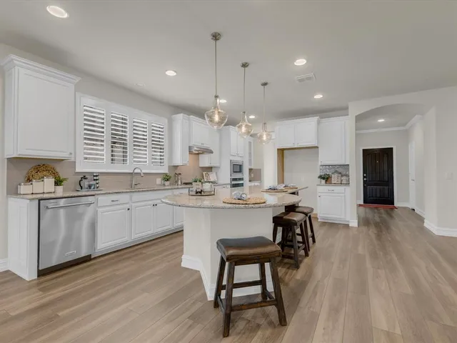 $435,000 | 7608 Redwood Forest Lane, Aubrey, TX 76227