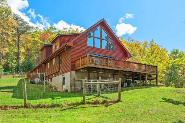 $439,900 | 65 Cubbley Road, Hot Springs, VA 24445