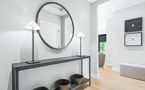 $2,600,000 | 148 Weston Road, Unit 304, Wellesley, MA 02482