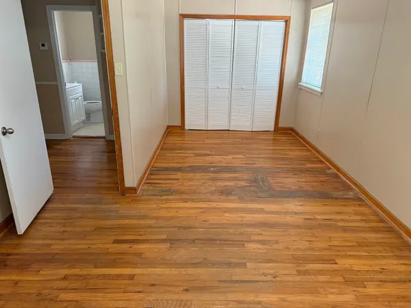 $1,000 | 727 East Jefferson Street, Unit 727, Tallahassee, FL 32301