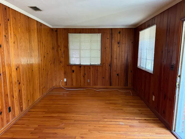 $1,000 | 727 East Jefferson Street, Unit 727, Tallahassee, FL 32301