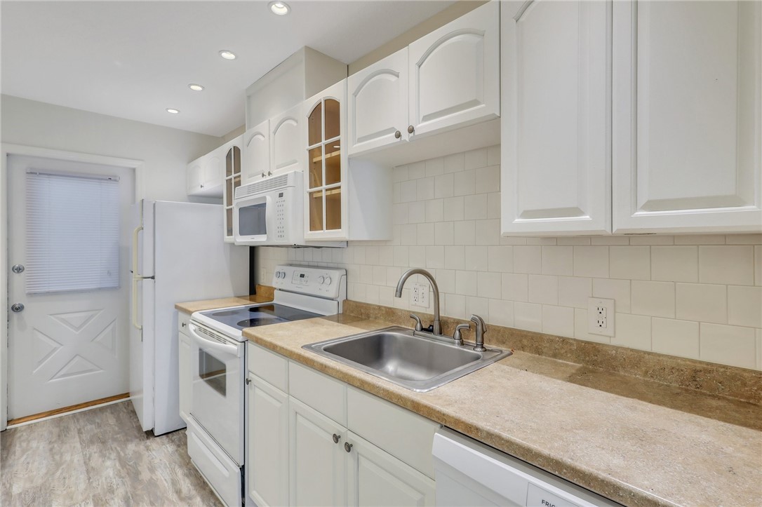 1000 Sea Island Road, Unit 38 St. Simons Island, GA 31522 - Photo 4 of 13