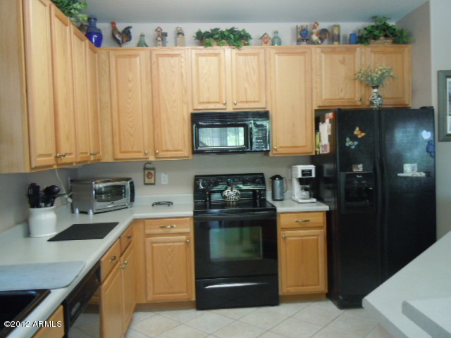 11513 East Raleigh Avenue Mesa, AZ 85212 - Photo 10 of 51 KITCHEN