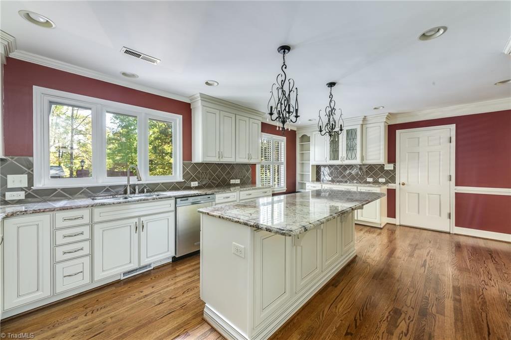 3223 Midkiff Road Winston-Salem, NC 27106 - Photo 3 of 40 Gallery Image 3