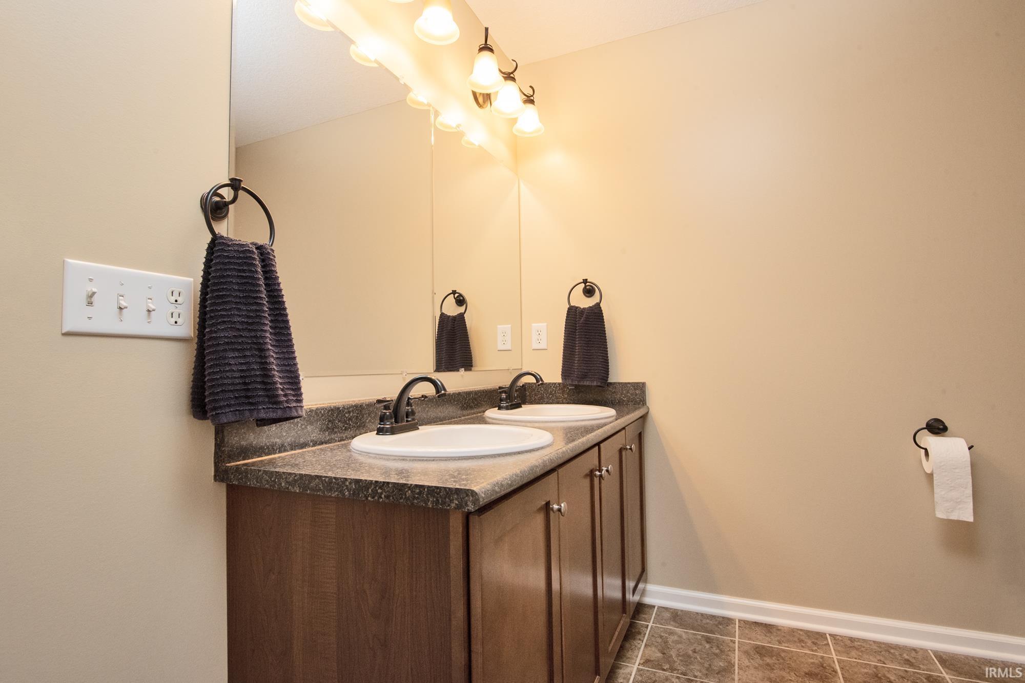 13603 Ruffner Road Fort Wayne, IN 46814 - Photo 17 of 36 Gallery Image 17