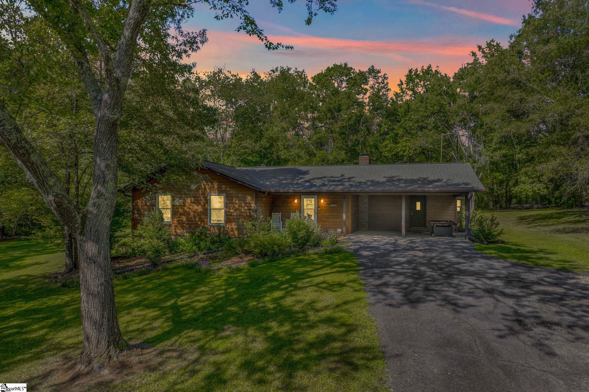 271 Issaqueena Drive Central, SC 29630 - Photo 11 of 36