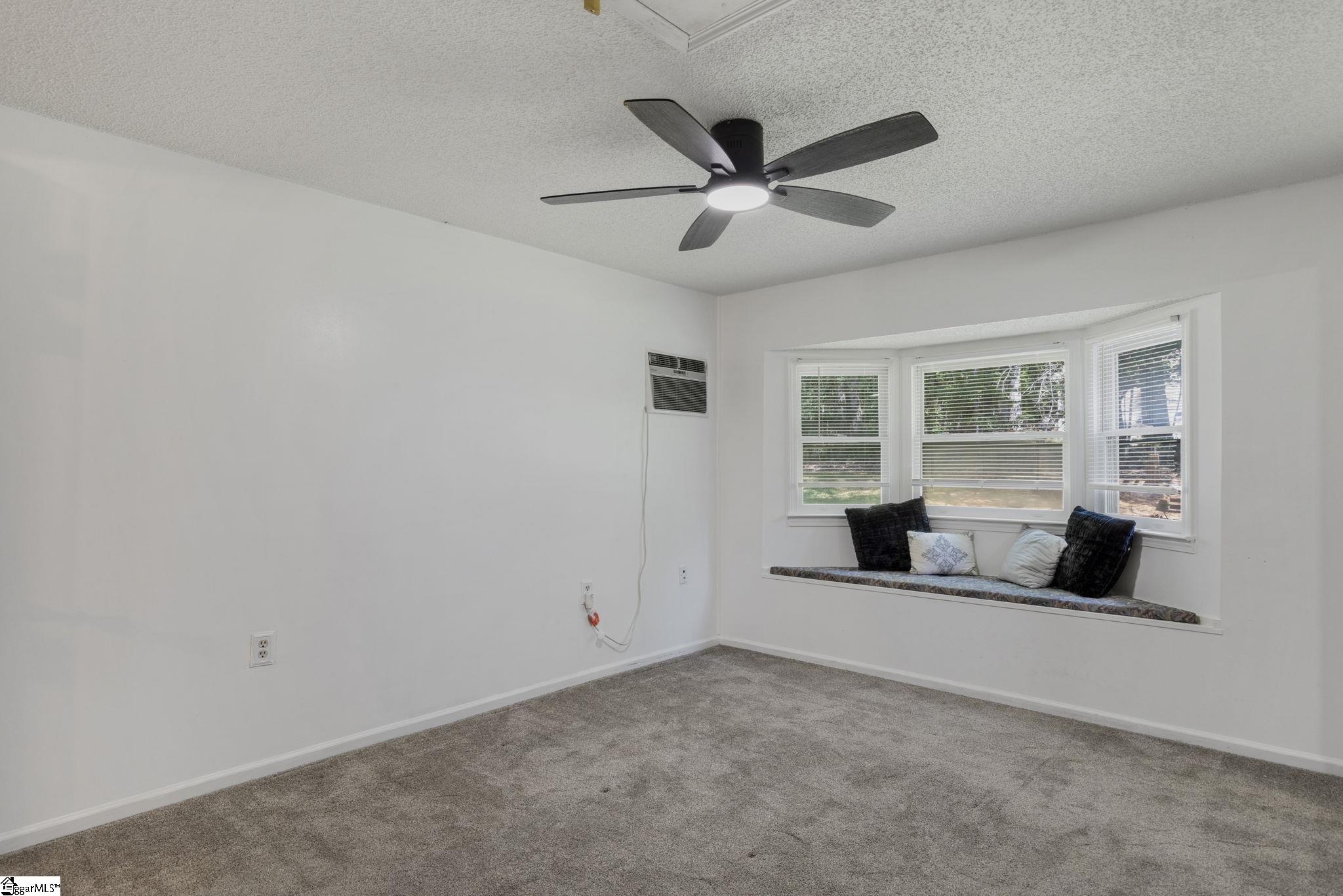 271 Issaqueena Drive Central, SC 29630 - Photo 32 of 36