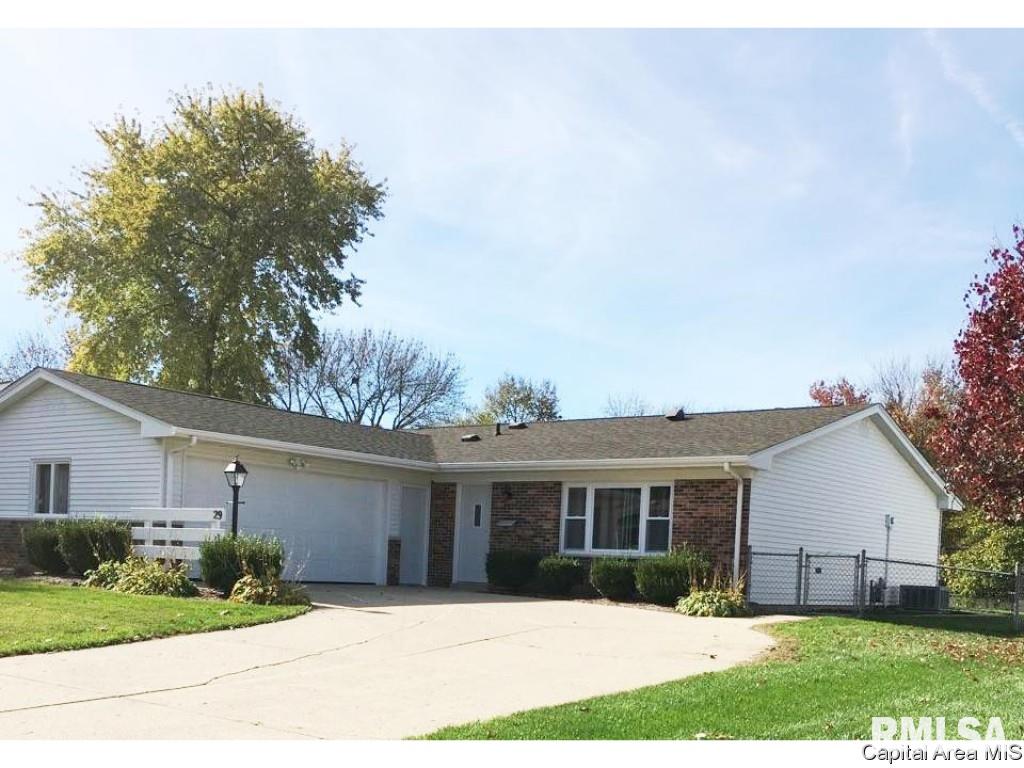 29 Squires Road Springfield, IL 62704 - Photo 1 of 1
