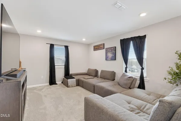 $425,000 | 32 Gobbler Hl Trail, Willow Spring, NC 27592