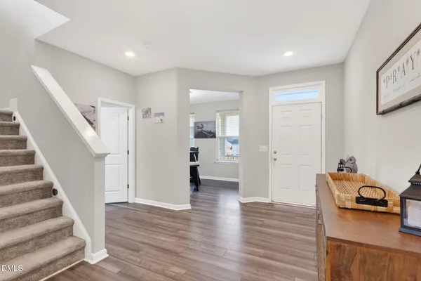 $425,000 | 32 Gobbler Hl Trail, Willow Spring, NC 27592