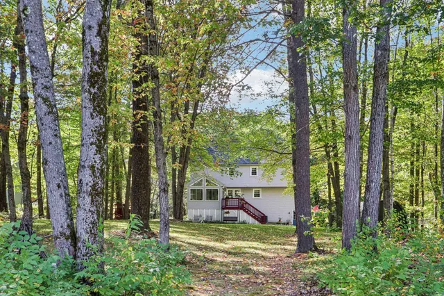 $749,900 | 4 Colony Brook Lane, Derry, NH 03038