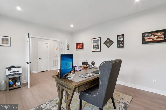 $800,000 | 1 Granville Drive, Fredericksburg, VA 22405