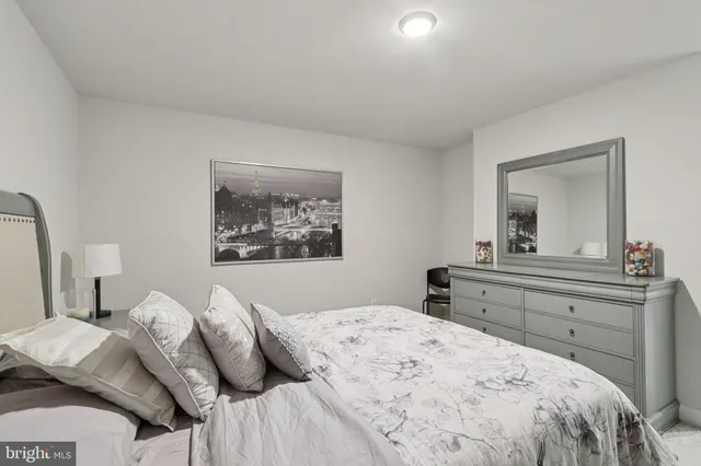 $800,000 | 1 Granville Drive, Fredericksburg, VA 22405