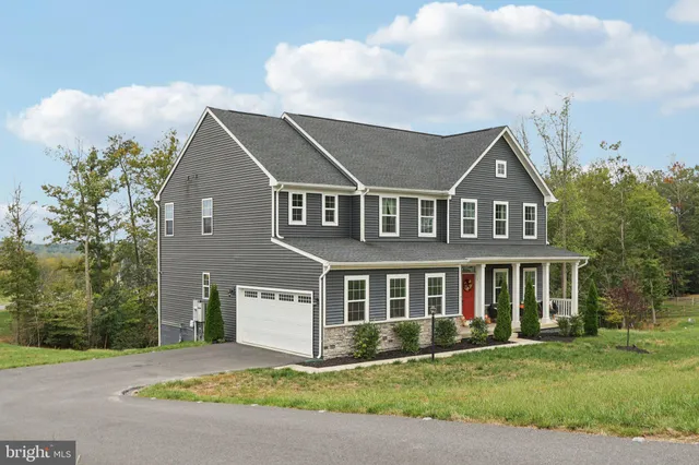 $800,000 | 1 Granville Drive, Fredericksburg, VA 22405