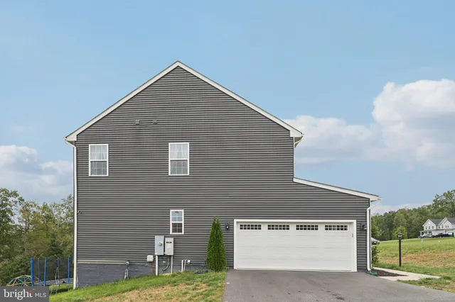 $800,000 | 1 Granville Drive, Fredericksburg, VA 22405