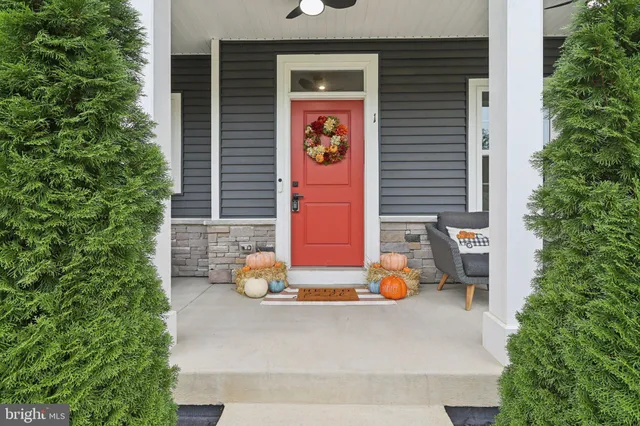 $800,000 | 1 Granville Drive, Fredericksburg, VA 22405