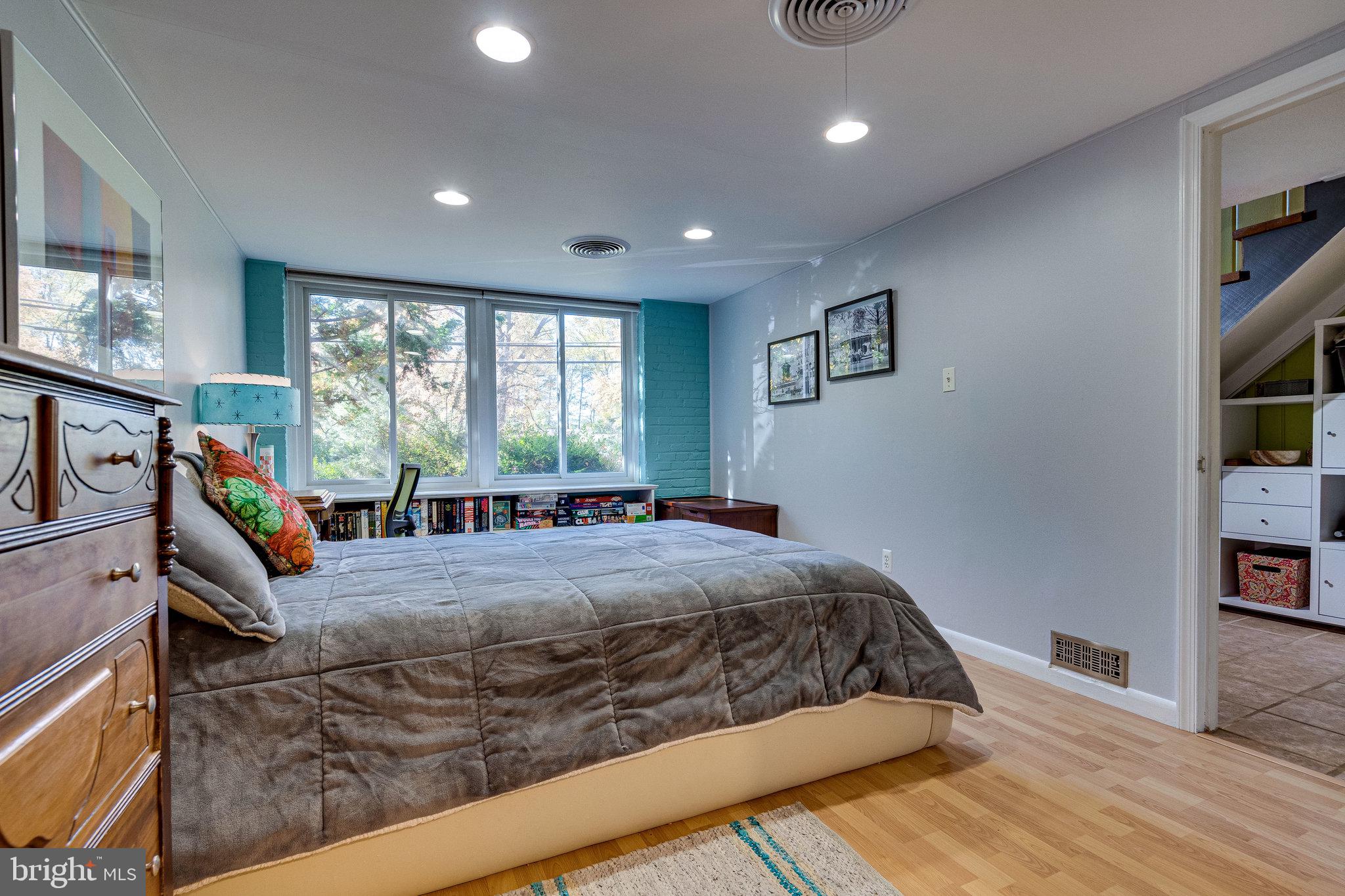 2925 Pine Spring Road Falls Church, VA 22042 - Photo 51 of 67 4th bedroom on lower level