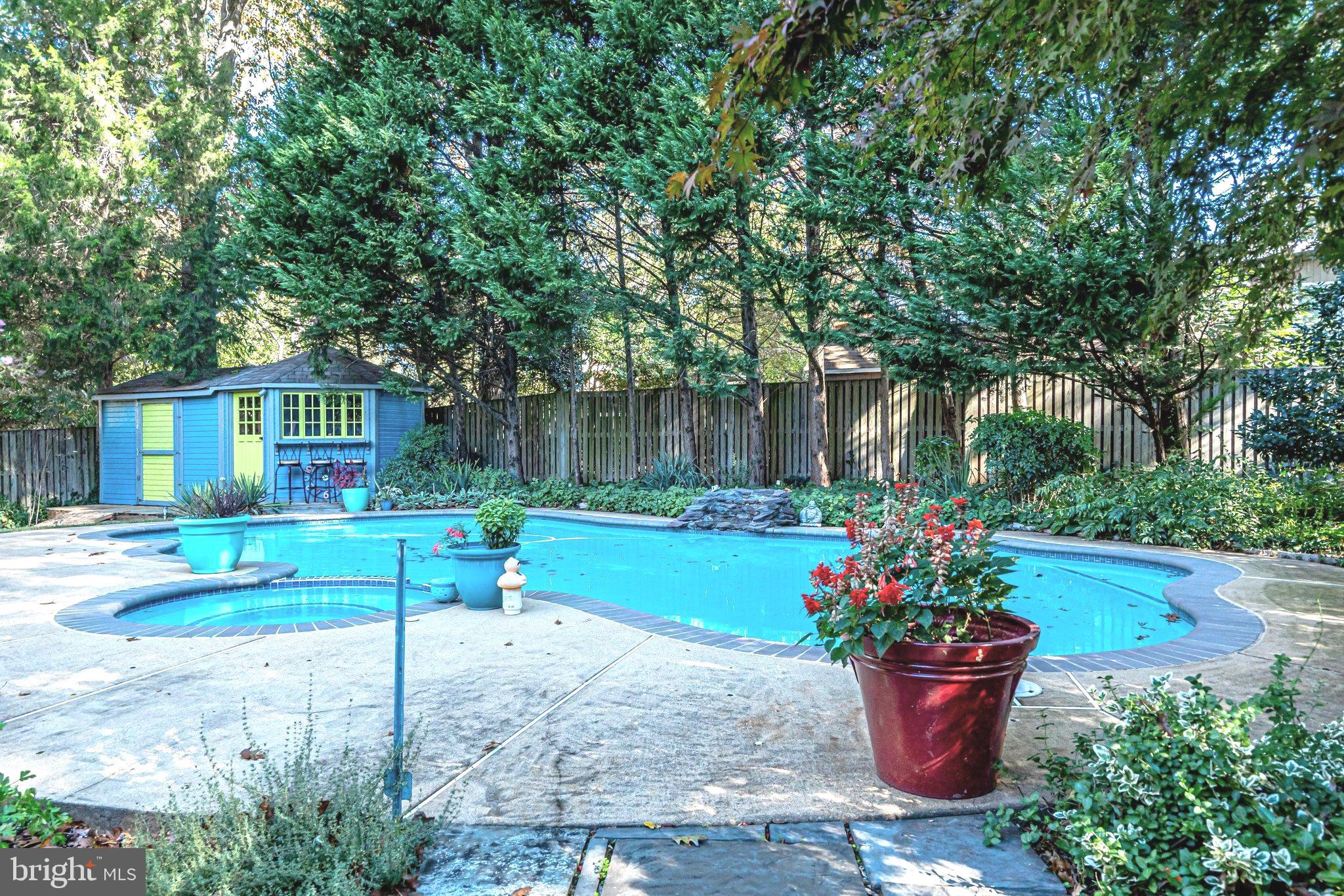 2925 Pine Spring Road Falls Church, VA 22042 - Photo 63 of 67 Ahhhh, great place for a zen moment