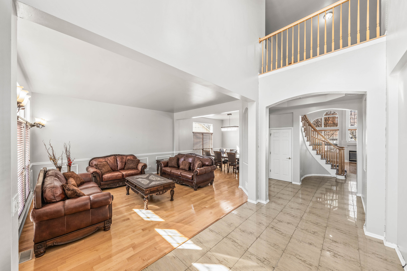 2 Alexander Court Bolingbrook, IL 60490 - Photo 2 of 43
