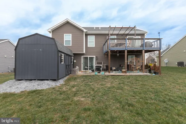 $360,000 | 285 Wren Street North, Martinsburg, WV 25405