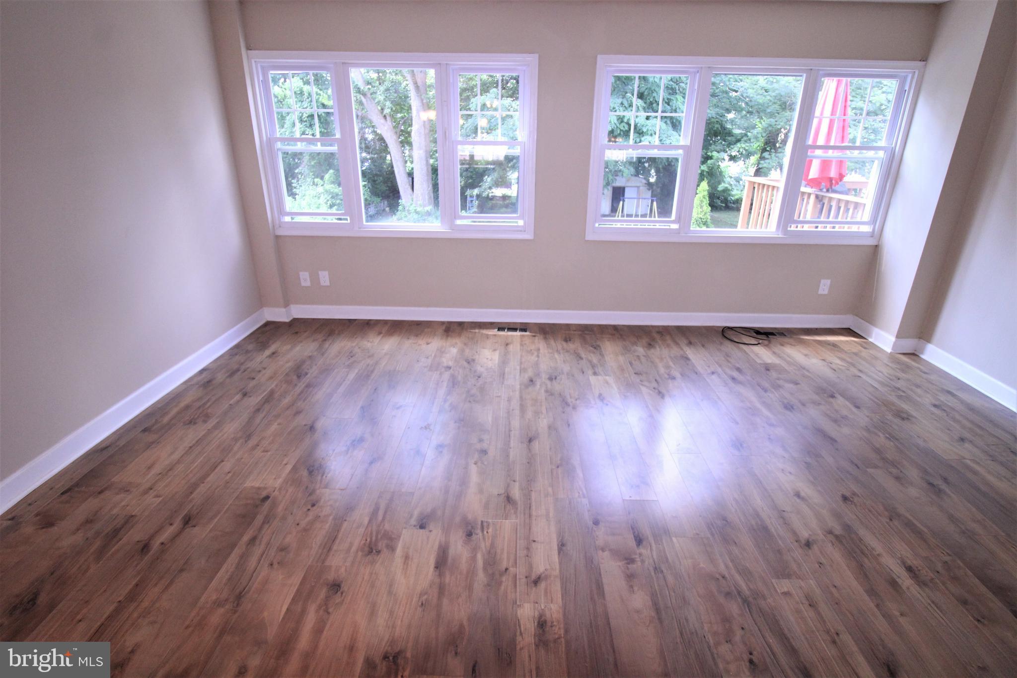 12132 Sweet Briar Road Philadelphia, PA 19154 - Photo 13 of 30 Gallery Image 13