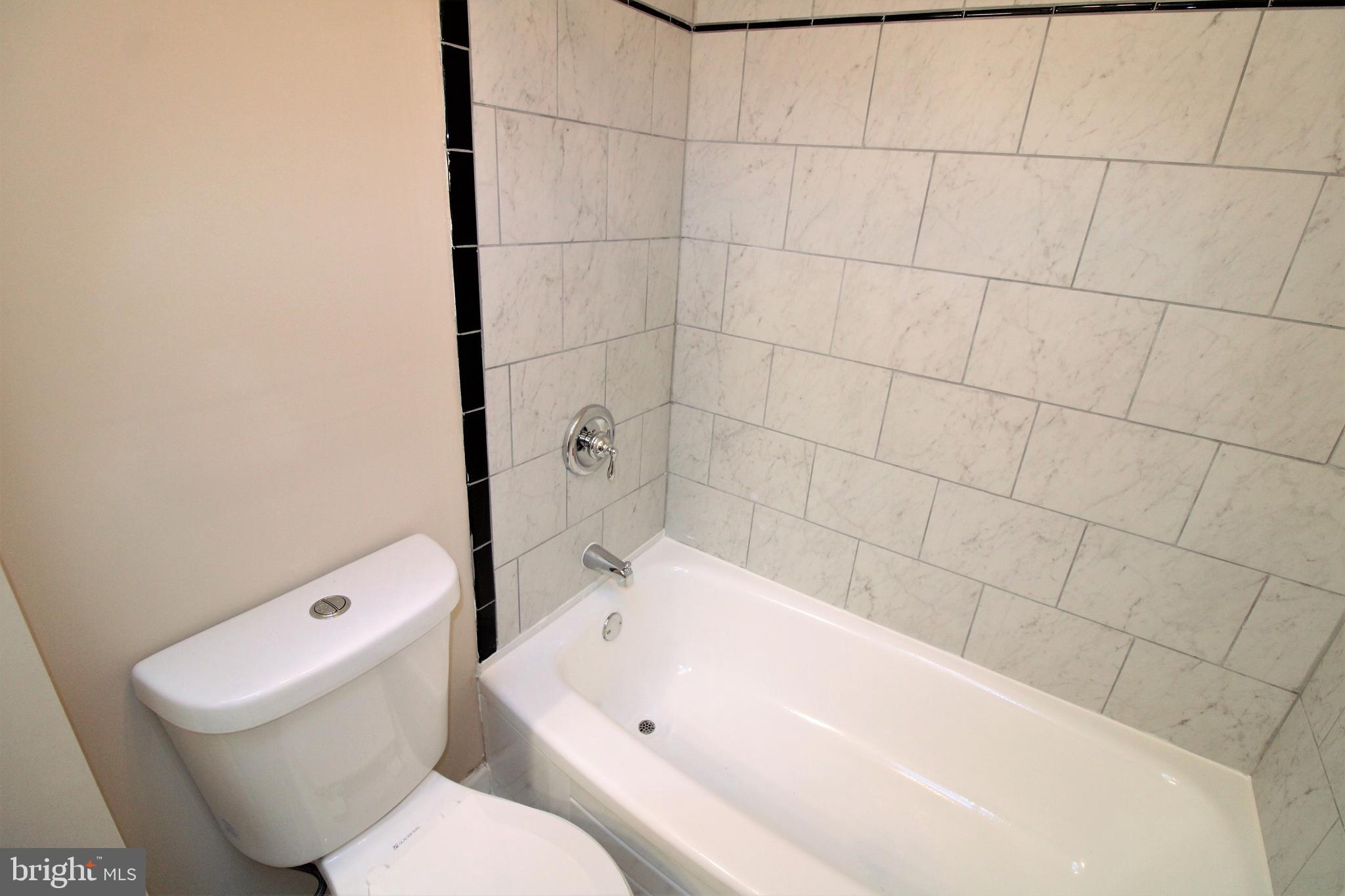 12132 Sweet Briar Road Philadelphia, PA 19154 - Photo 20 of 30 Gallery Image 20