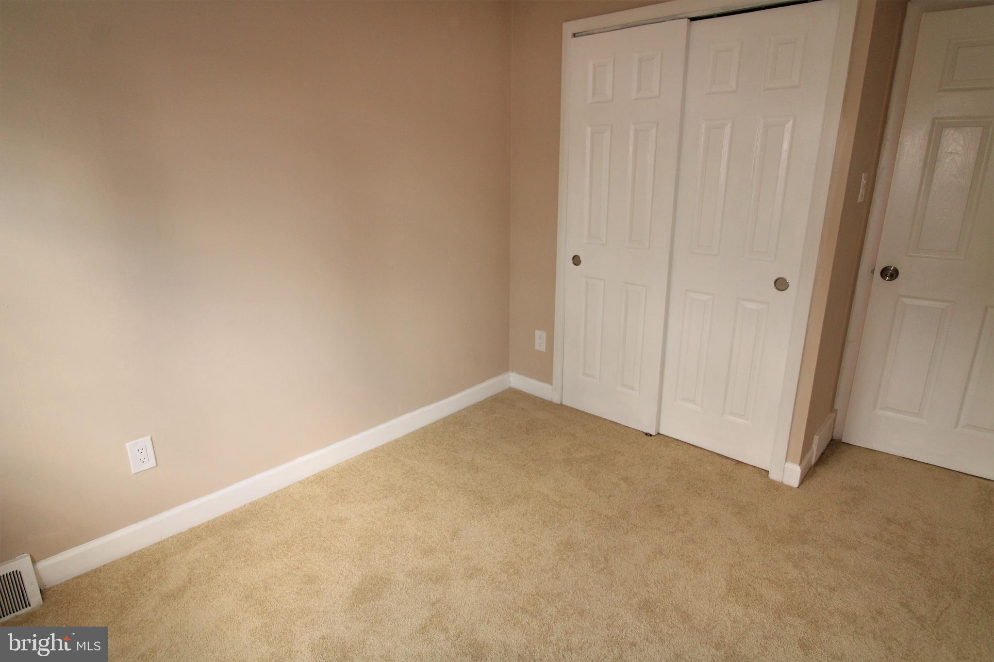12132 Sweet Briar Road Philadelphia, PA 19154 - Photo 23 of 30 Gallery Image 23