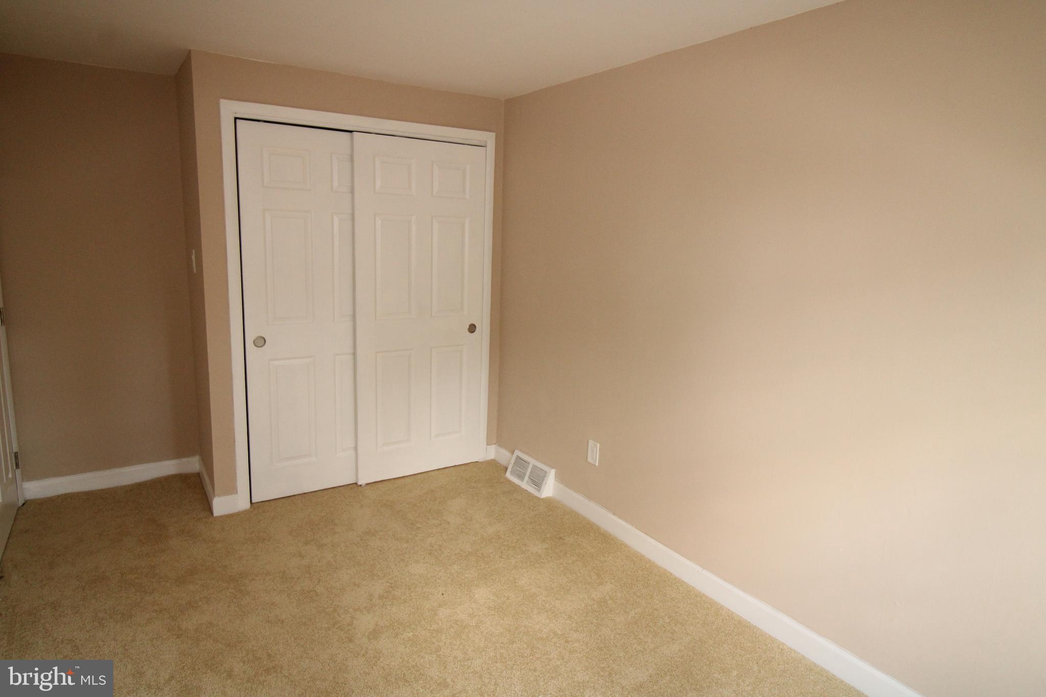 12132 Sweet Briar Road Philadelphia, PA 19154 - Photo 24 of 30 Gallery Image 24