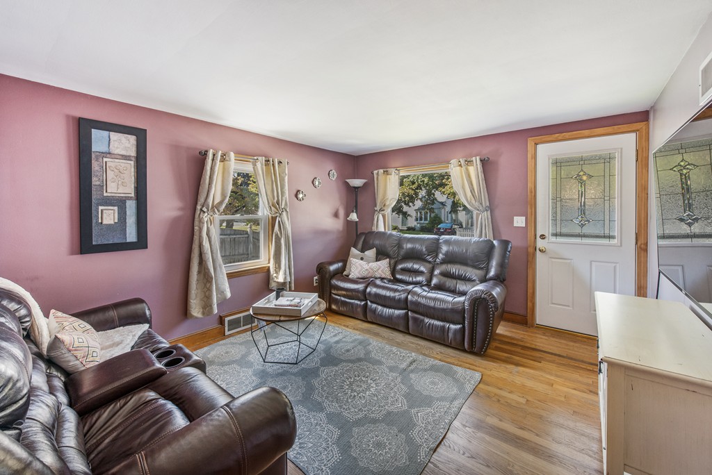 9 Roland Road Peabody, MA 01960 - Photo 14 of 22 Gallery Image 14