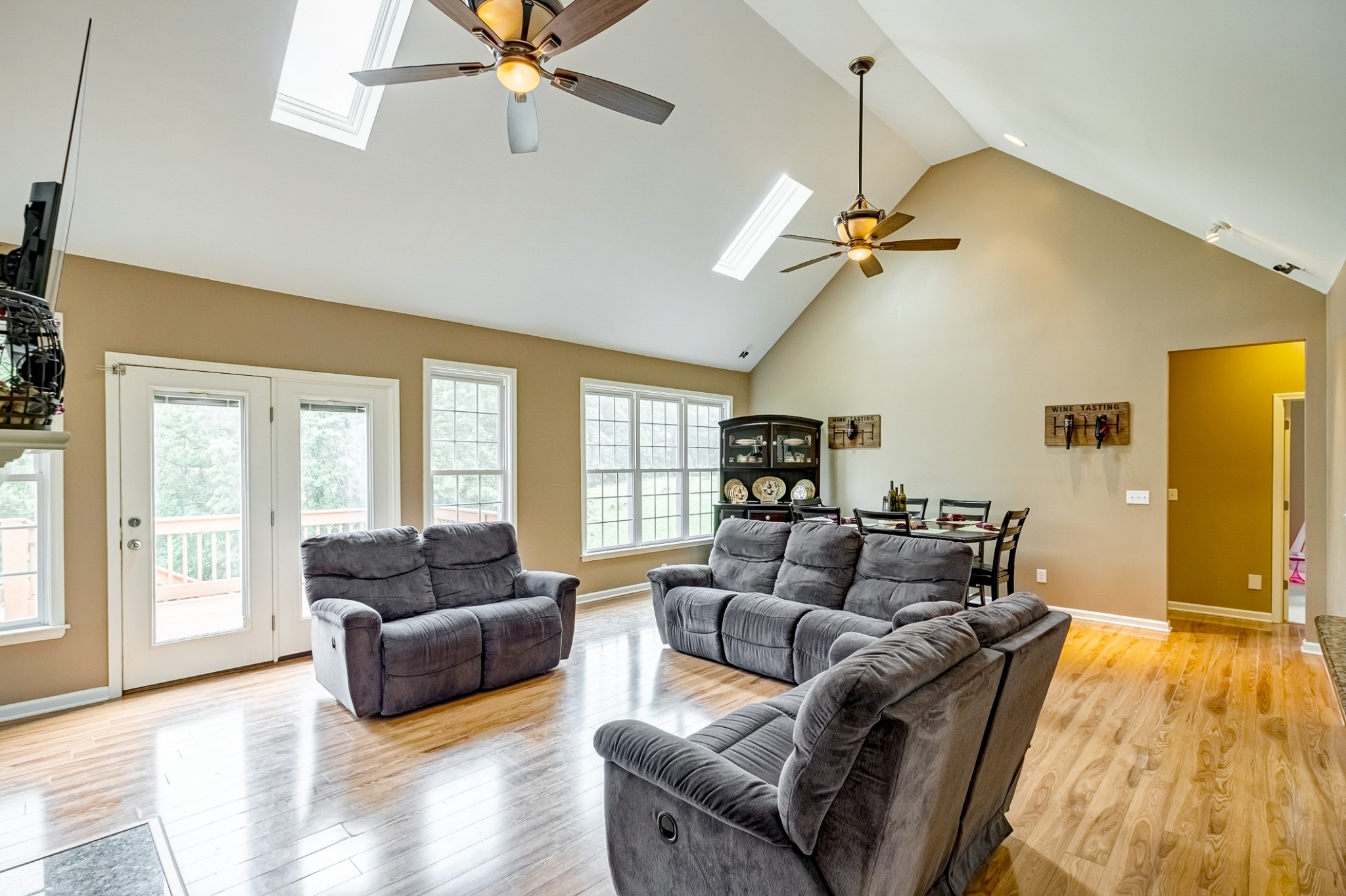 841 Arnold Road White Bluff, TN 37187 - Photo 4 of 50 Gallery Image 4