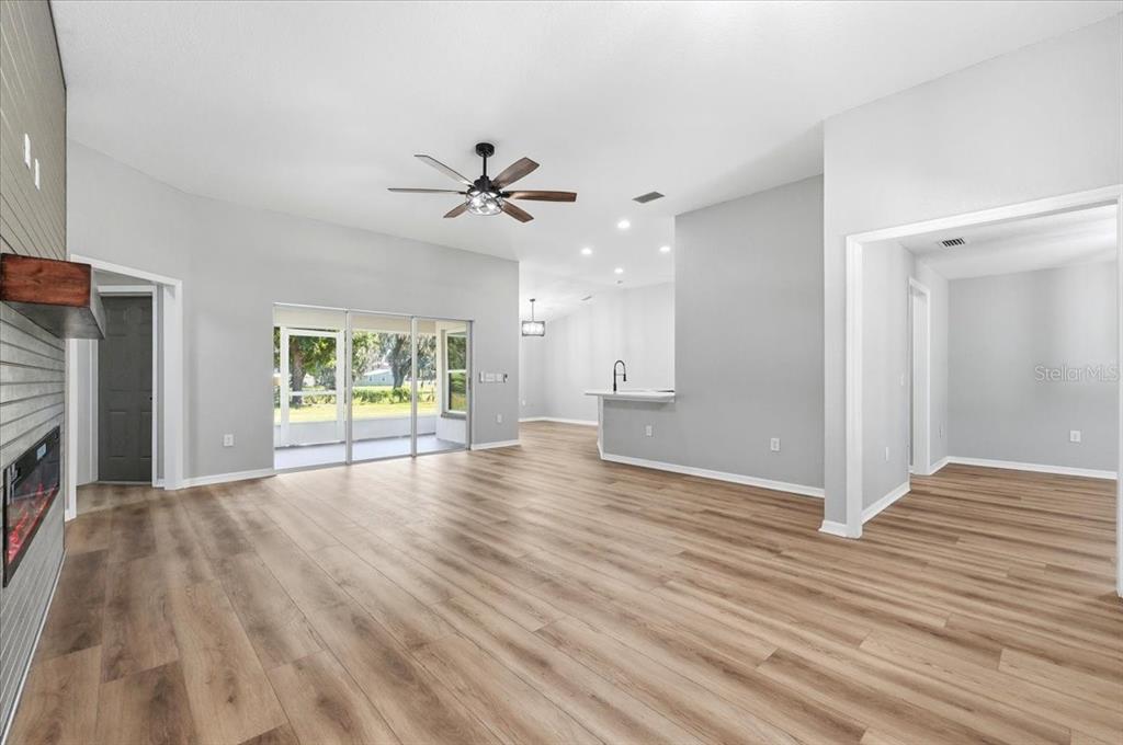 2341 EF Griffin Road Lakeland, FL 33813 - Photo 12 of 59