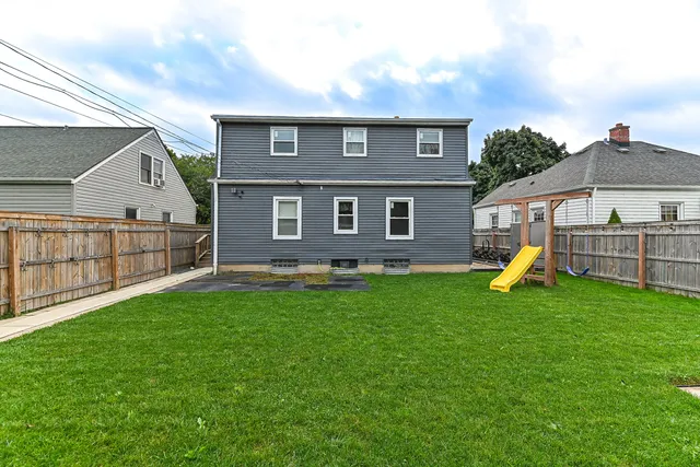 $300,000 | 2421 South 65th Street, West Allis, WI 53219