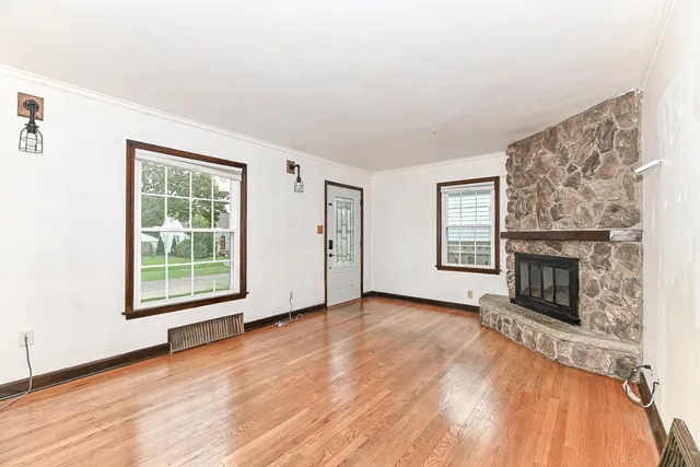 $300,000 | 2421 South 65th Street, West Allis, WI 53219