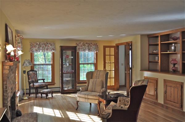 4 Ryan Road Townsend, MA 01474 - Photo 8 of 23