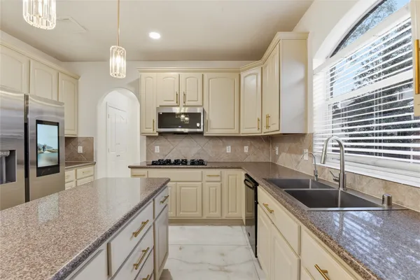 $3,150 | 6507 Hill Haven Court, Spring, TX 77379