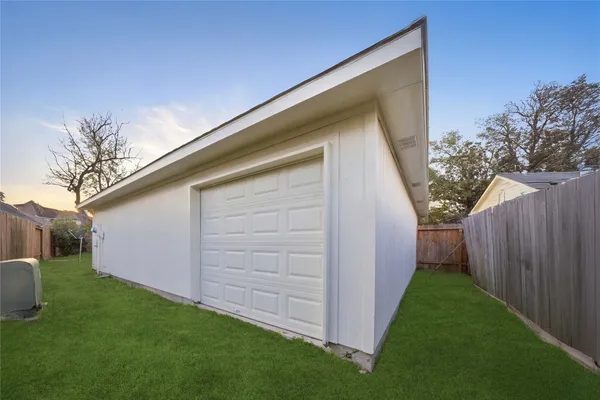 $3,150 | 6507 Hill Haven Court, Spring, TX 77379