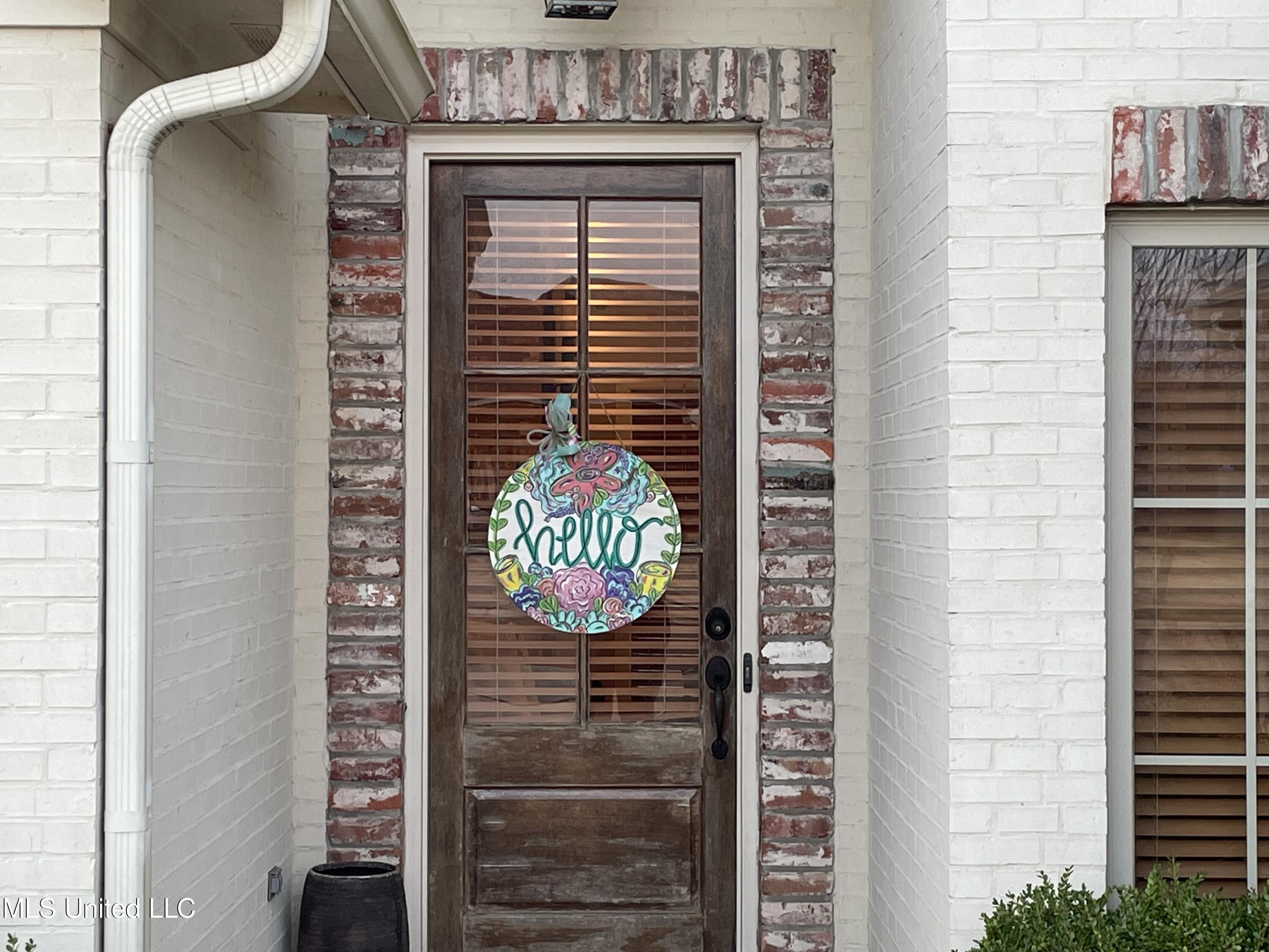 107 Cannon Run Canton, MS 39046 - Photo 3 of 38 IMG_4700