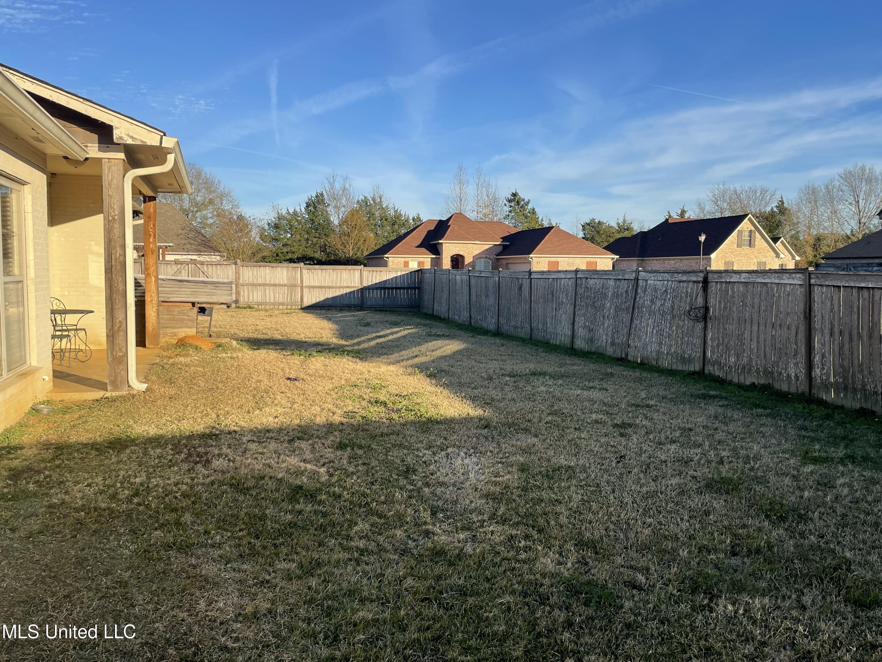 107 Cannon Run Canton, MS 39046 - Photo 37 of 38 IMG_4652