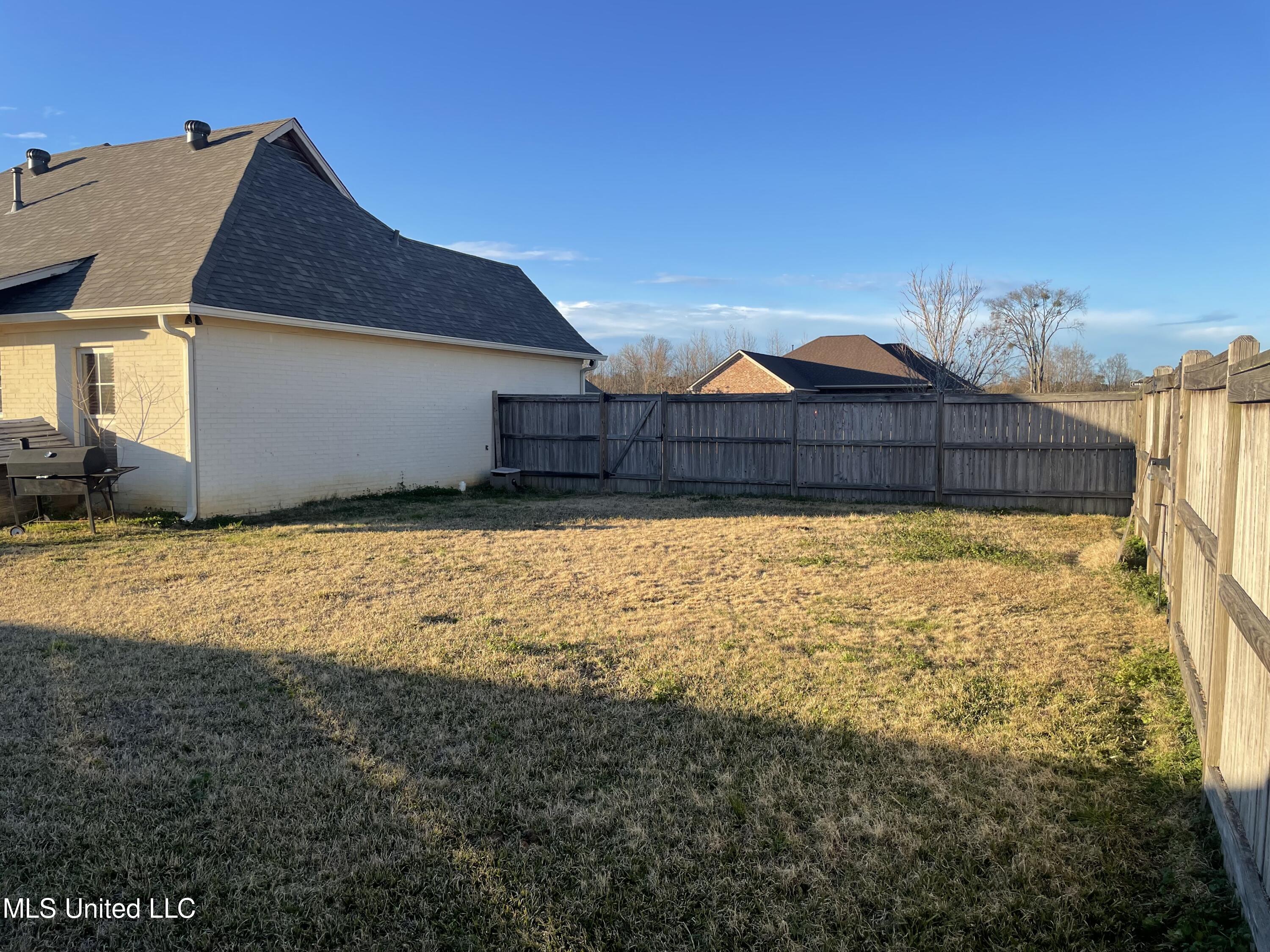 107 Cannon Run Canton, MS 39046 - Photo 38 of 38 IMG_4655