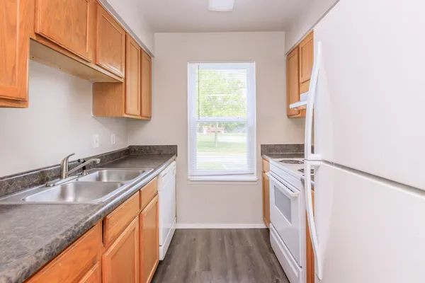 $1,010 | 3218 Green Lakes Drive, Virginia Beach, VA 23452