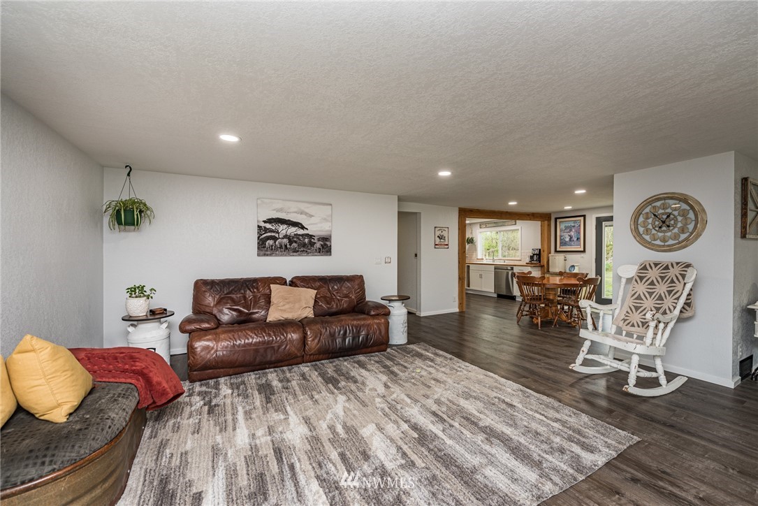 1372 Mt Pleasant Road Port Angeles, WA 98362 - Photo 14 of 40 Gallery Image 14