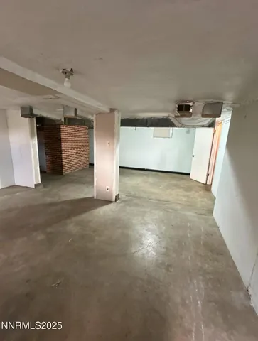 $2,985 | 320 West Plumb Lane, Reno, NV 89509