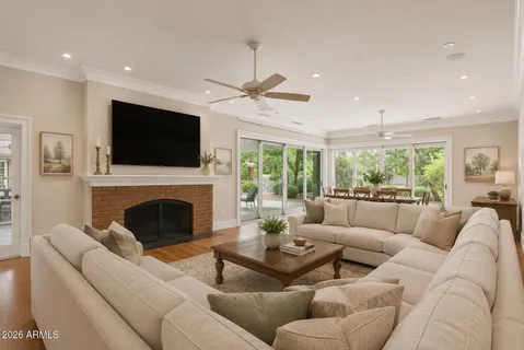 $2,999,000 | 1001 East Caroline Lane, Tempe, AZ 85284
